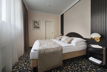 EA Hotel Royal Esprit**** - Апартамент d'Esprit