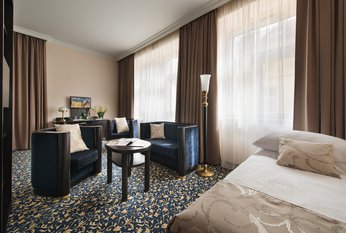 EA Hotel Royal Esprit**** - třílůžkový pokoj