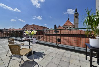 EA Hotel Royal Esprit**** - dvoulůžkový pokoj s terasou s vyhlídkou na Staré Město - terasa