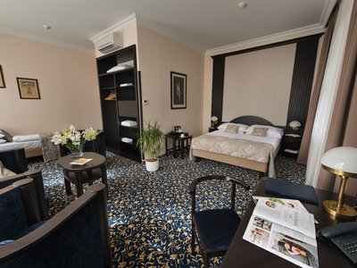 EA Hotel Royal Esprit**** - třílůžkový pokoj